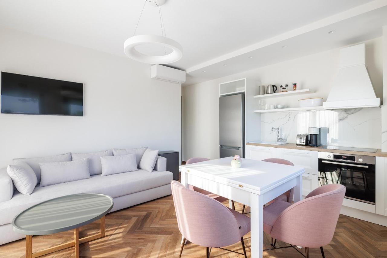 Helia All Seasons Apartments Astris Exteriör bild