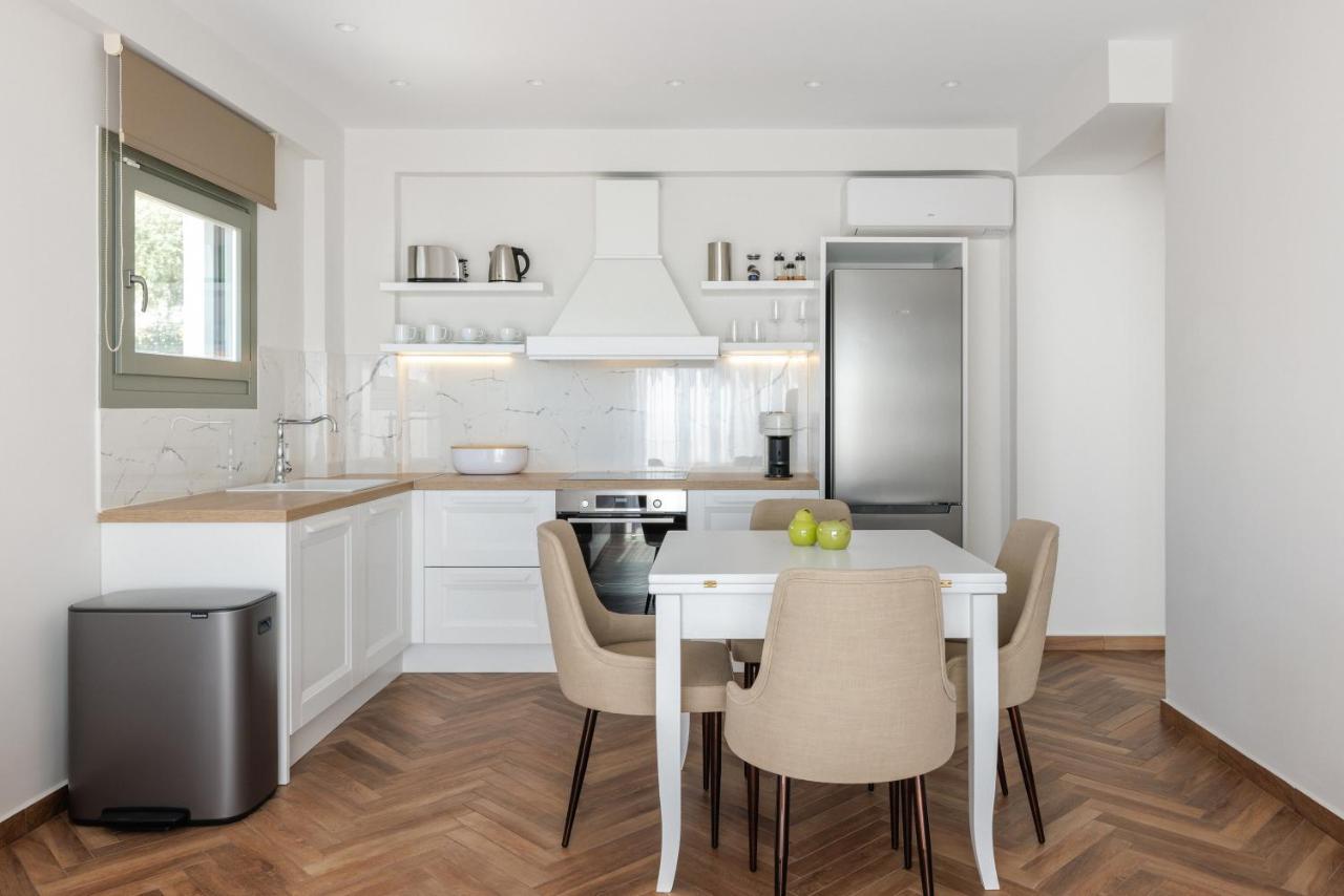 Helia All Seasons Apartments Astris Exteriör bild